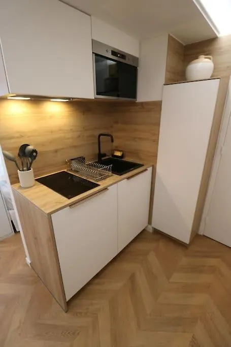 Cocon Neuf & Cosy - A Deux Pas De Bercy Apartamento Paris 0*,  França